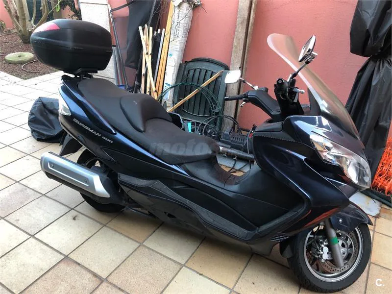 Suzuki Burgman 400 2300 € 2007 Pontevedra - 1