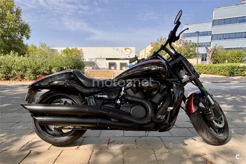 Suzuki Intruder M1800R - Vista 1