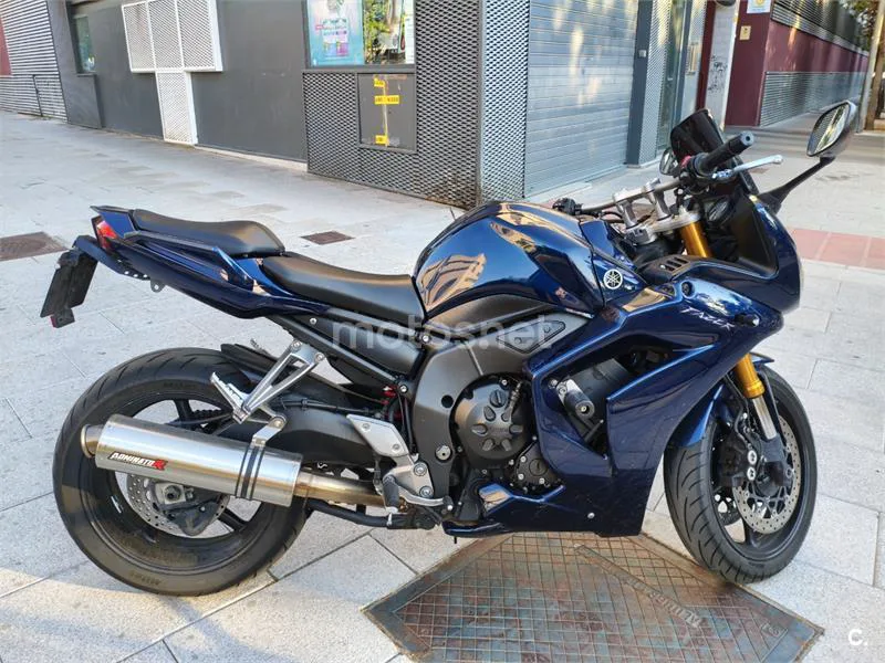 Yamaha FZ1 Fazer - Vista 1