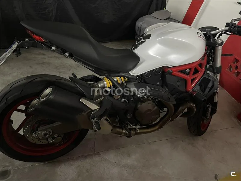 Ducati Monster 821 5700 € 2016 Alicante - 1