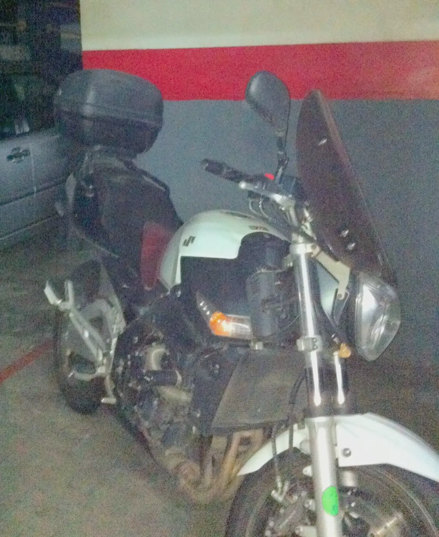 Suzuki GSR600 3200 € 2007 Barcelona - 1