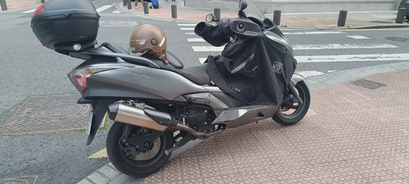 Honda SW-T400 2800 € 2011 Bizkaia - 1