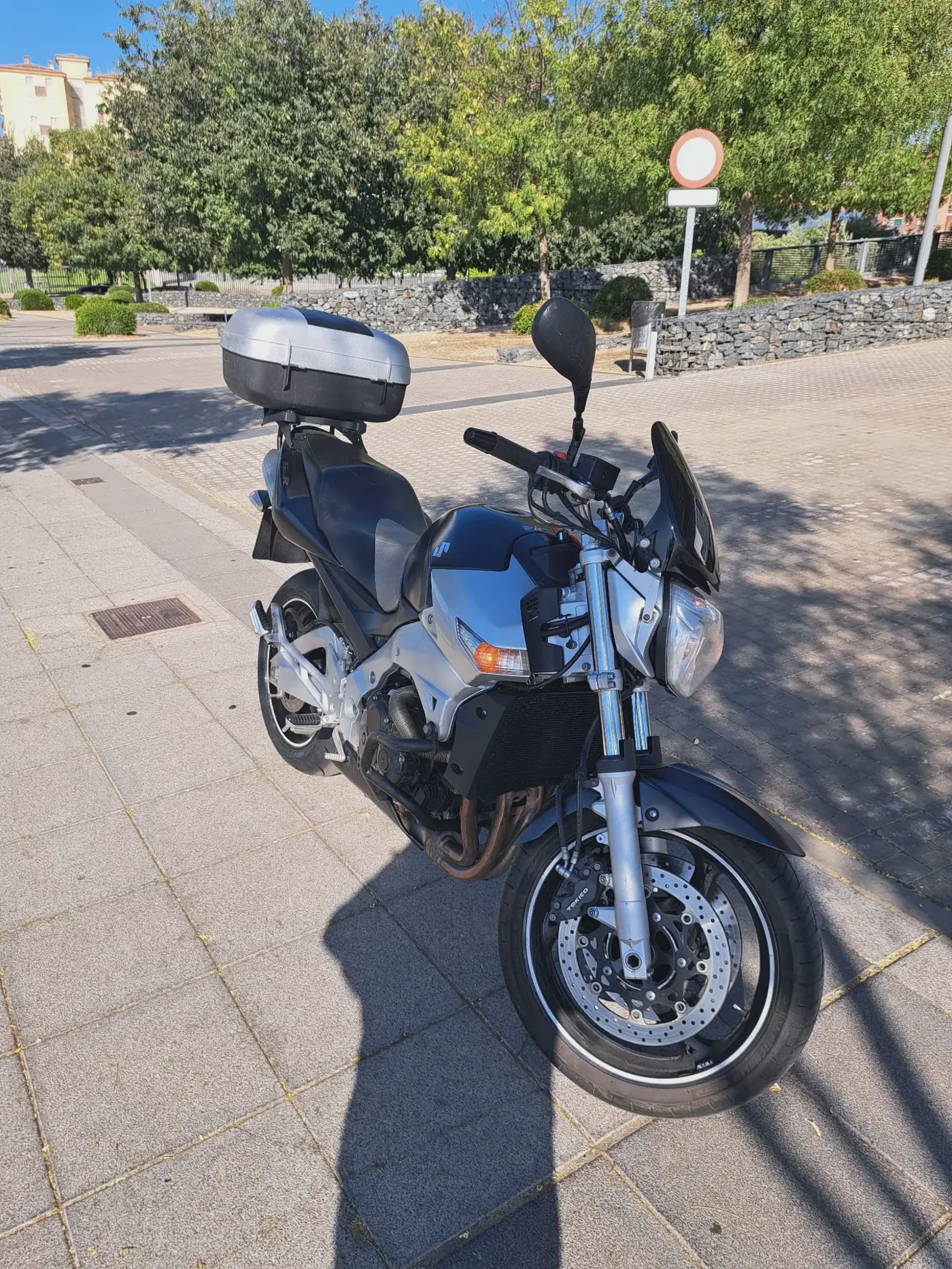 Suzuki GSR600 2800 € 2007 Badajoz - 1