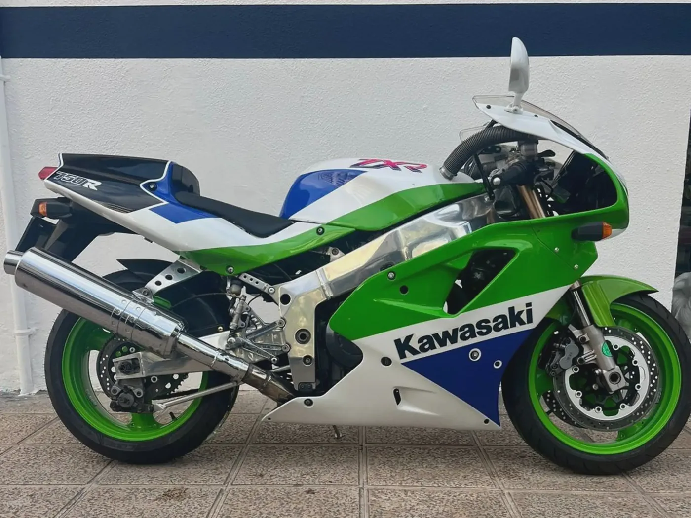 Kawasaki ZXR750 28.800 € 1993 Valencia - 1