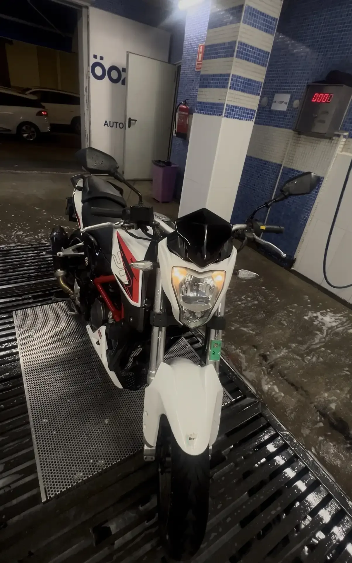 Benelli BN 251 1550 € 2016 Sevilla - 1