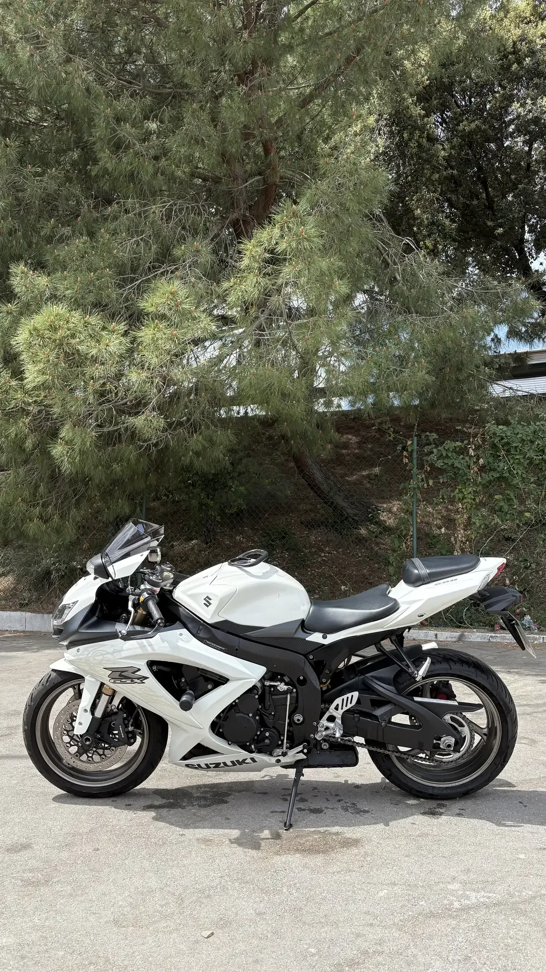 Suzuki GSX-R600 - Vista 1