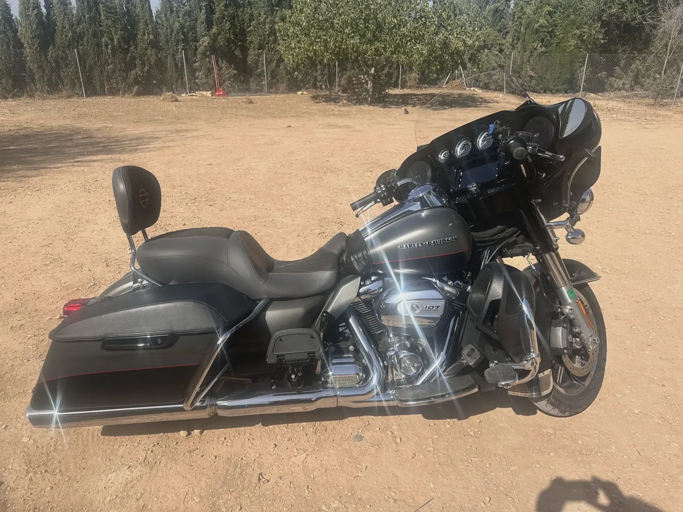 Harley-Davidson Ultra Limited - Vista 1