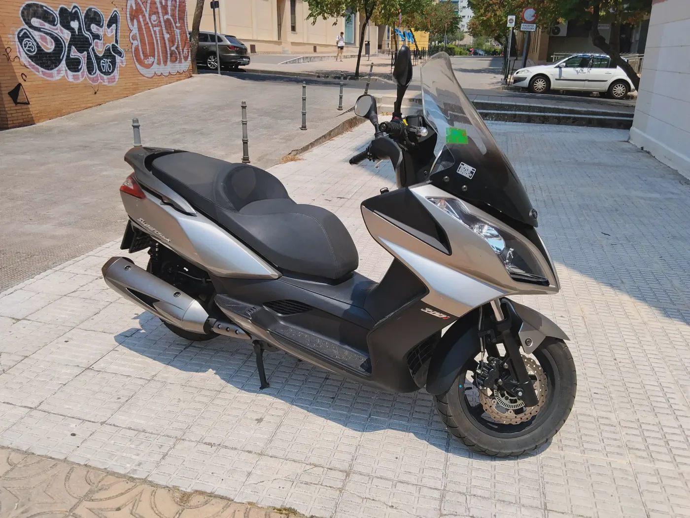Kymco Super Dink 300 2500 € 2016 Cáceres - 1