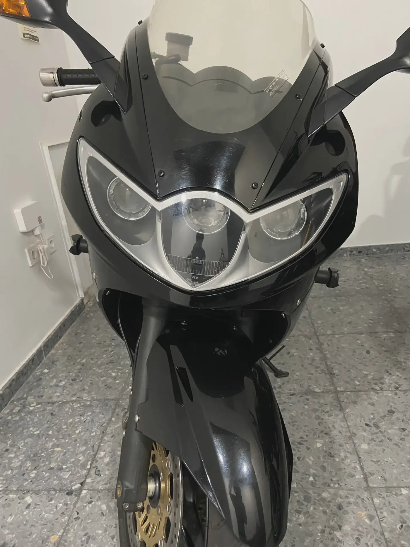 Triumph Sprint ST 4300 € 2011 Málaga - 1