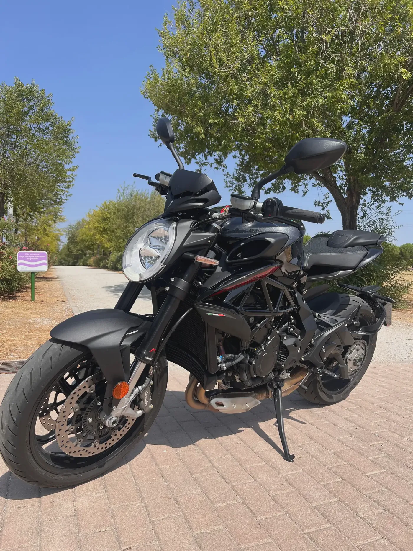 MV Agusta Brutale 800 9990 € 2025 Madrid - 1