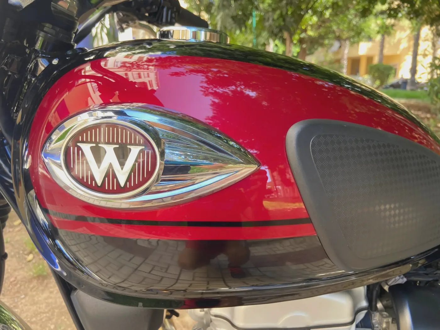 Kawasaki W800 - Vista 1