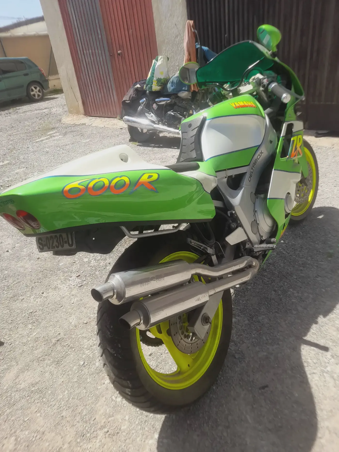 Yamaha FZR600 2500 € 1989 Cádiz - 1