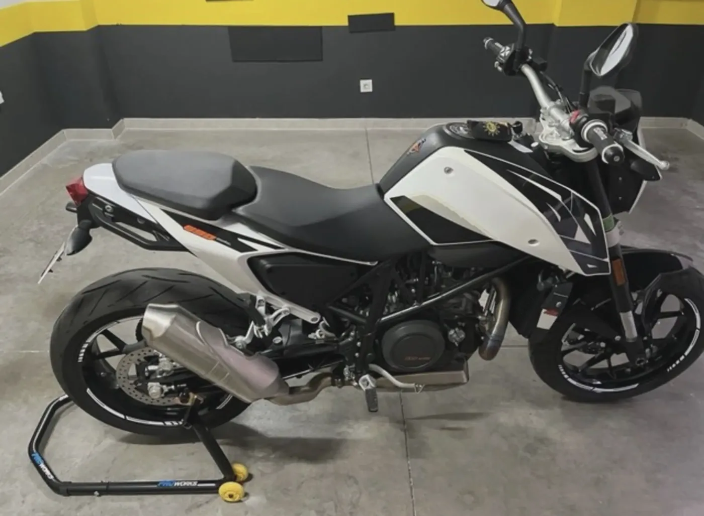 KTM 690 Duke 3600 € 2017 Toledo - 1