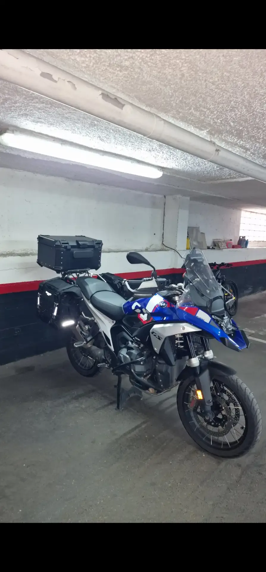 BMW R 1300 GS 20.500 € 2023 Madrid - 1